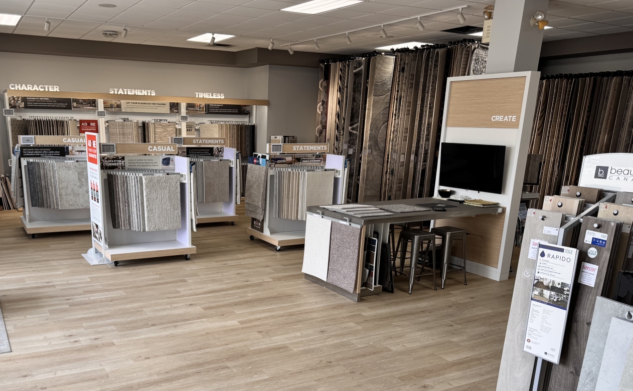 SacWal Flooring Canada Woodstock showroom interior displays